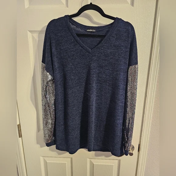 HEIMISH USA Blue Top with Silver Sequin Sleeves - Picture 1 of 4
